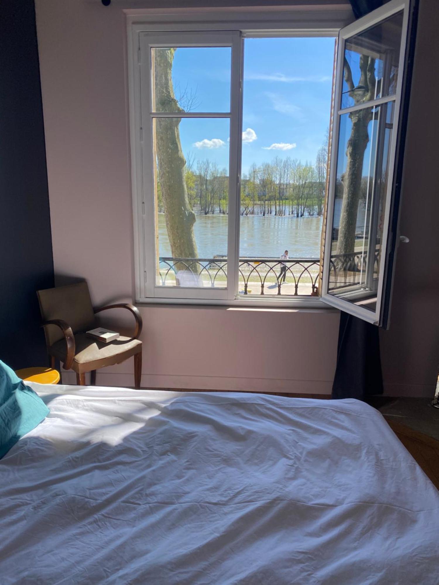 Appartamento Balcon Vue Loire Parking A 50M Orléans Esterno foto